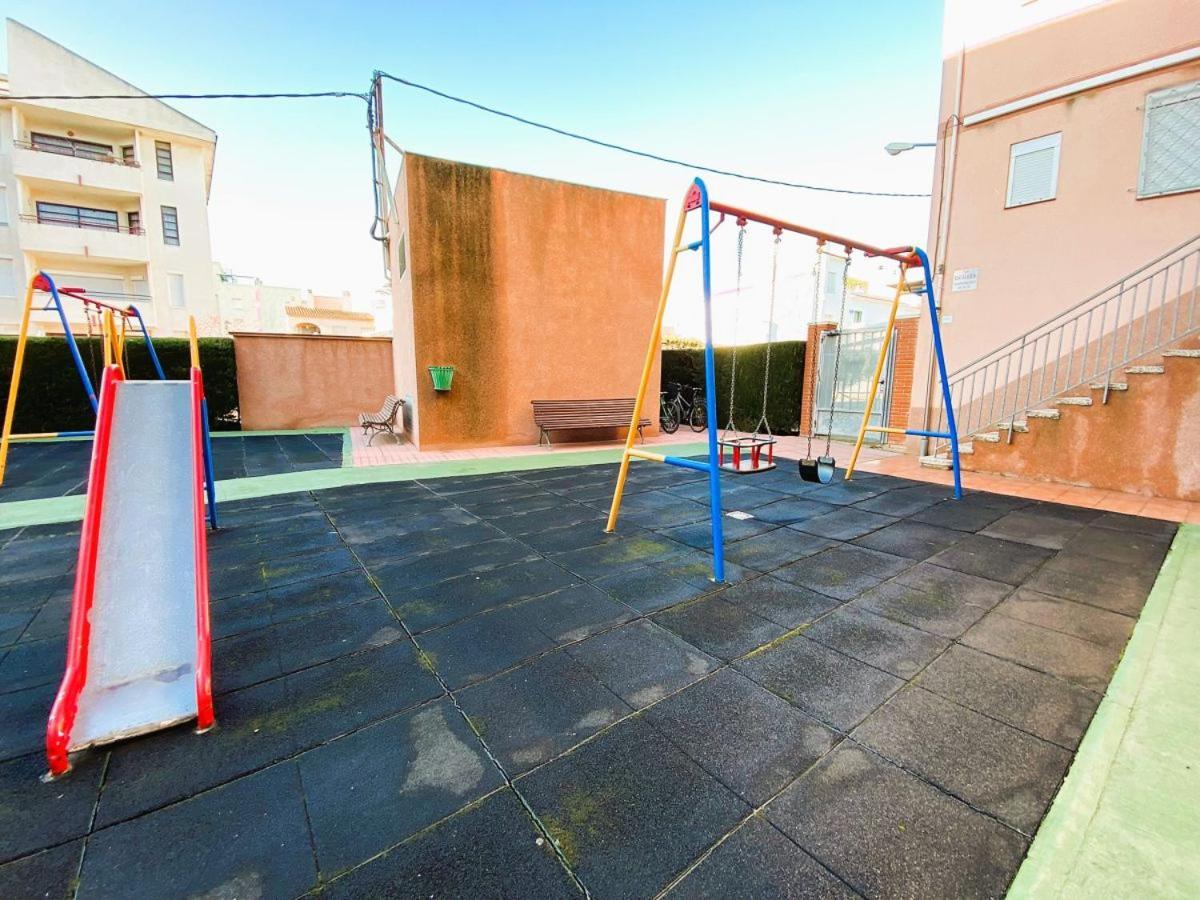 Residencial La Ponderosa Apartment Cambrils Exterior photo